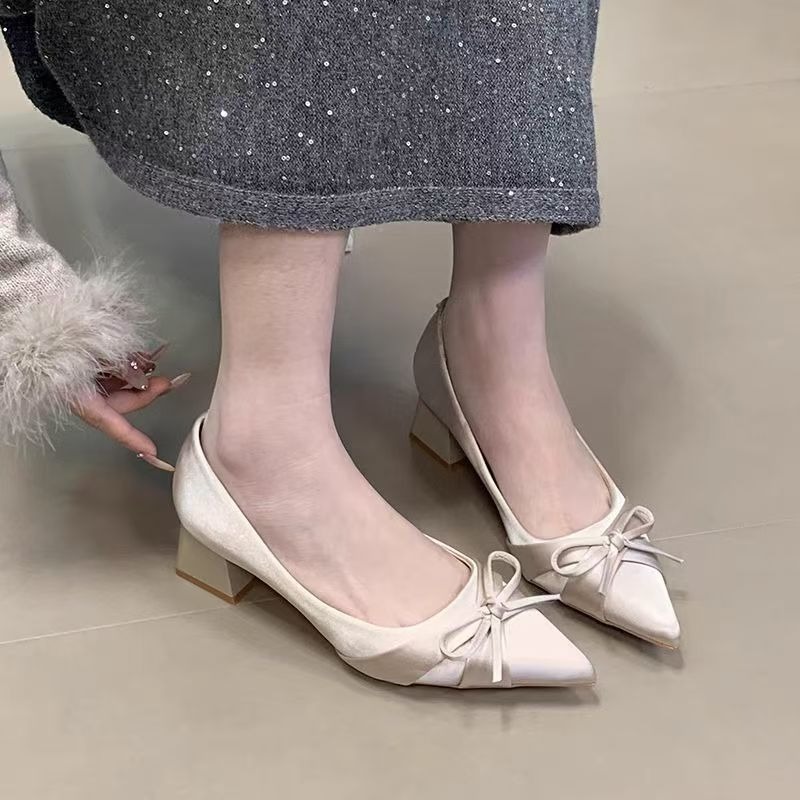Sepatu Retro Setengah Panjang  - Women'S Fashion Shoes ulasan dan harga
