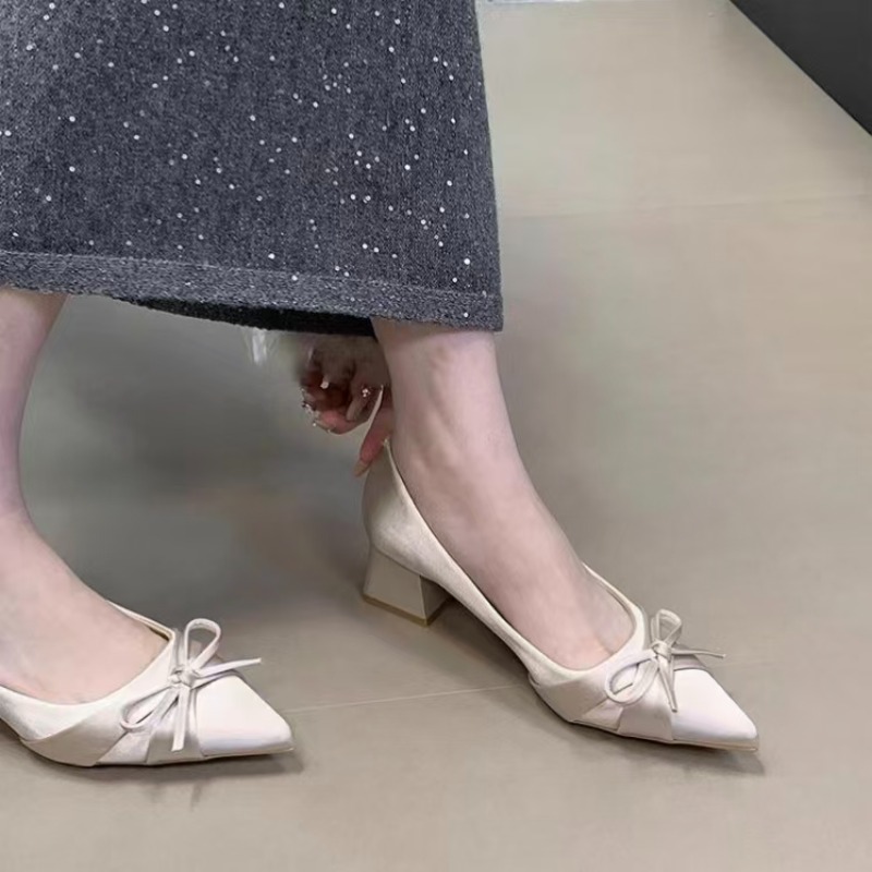 Sepatu Retro Setengah Panjang  - Women'S Fashion Shoes ulasan dan harga