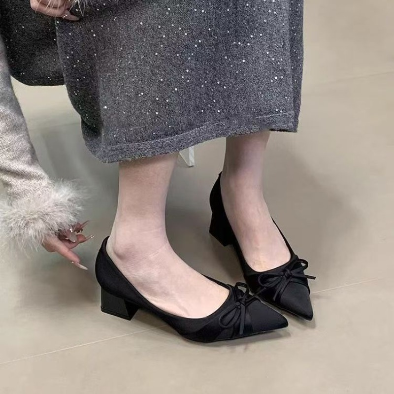 Sepatu Retro Setengah Panjang  - Women'S Fashion Shoes ulasan dan harga