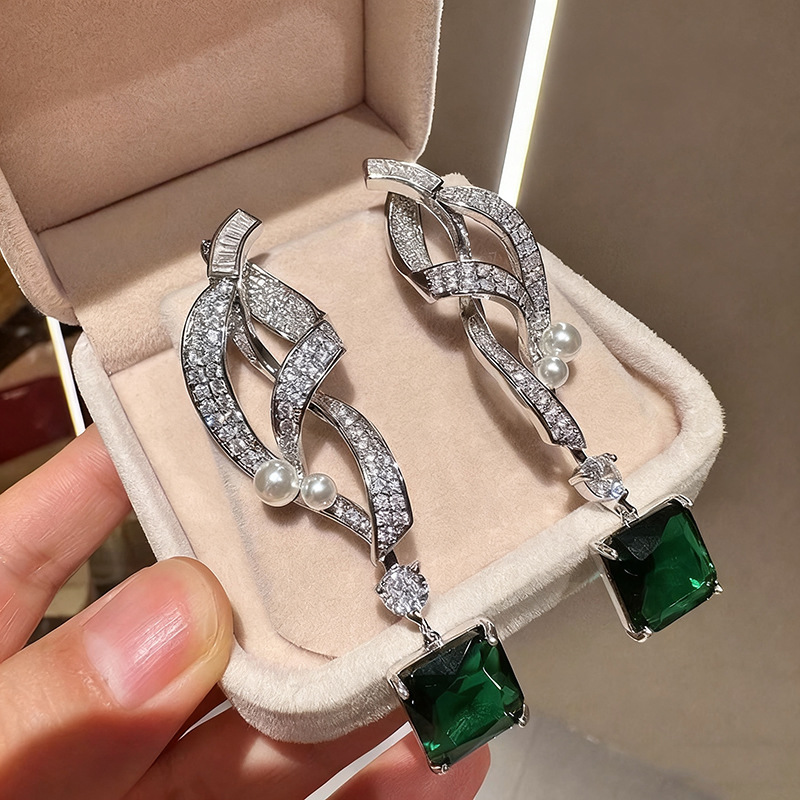 Anting Berlian Persegi Zamrud  - Women'S Fashion Magazines ulasan dan harga
