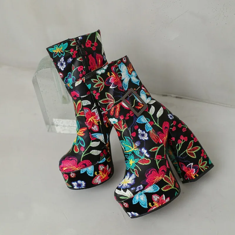 Sepatu Boots Wanita Model Punk - Winter Fashion Women Boots ulasan dan harga