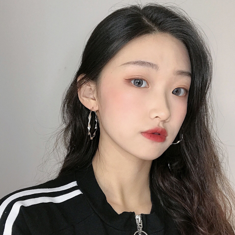 Anting-Anting Temperamen Kontr - Women'S Fashion Vogue ulasan dan harga